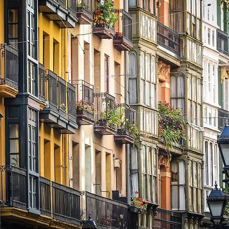 Siete Calles / Bilbao Art Esterno foto